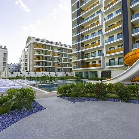 Chic W Pool And Gym In Alanya Antalya アパート アブサルア