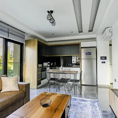 Chic W Pool And Gym In Alanya Antalya